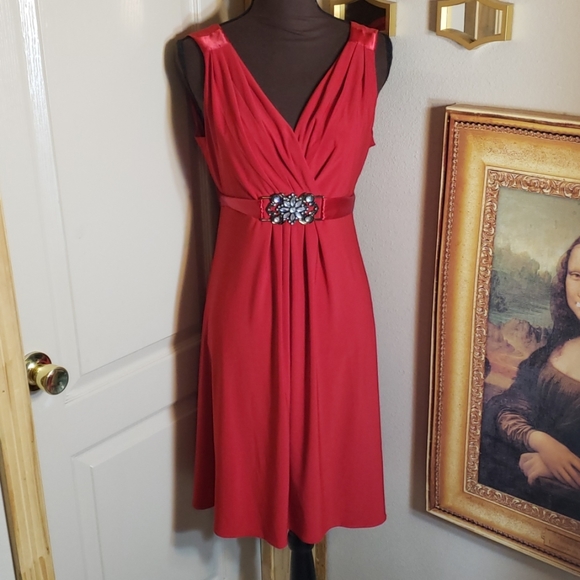 red dress size 14